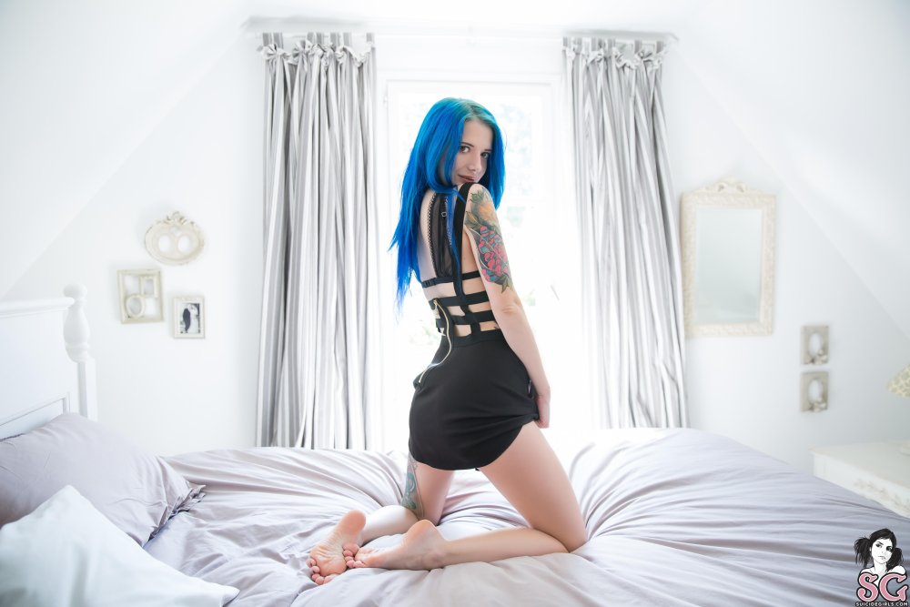 Suicidegirls with big breasts