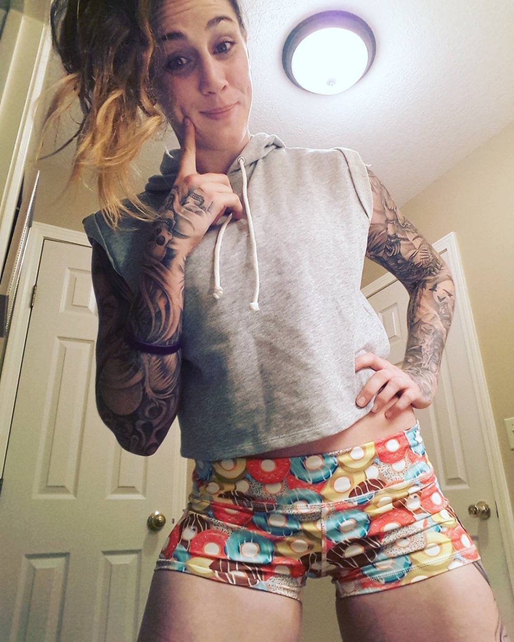 Megan Anderson photo
