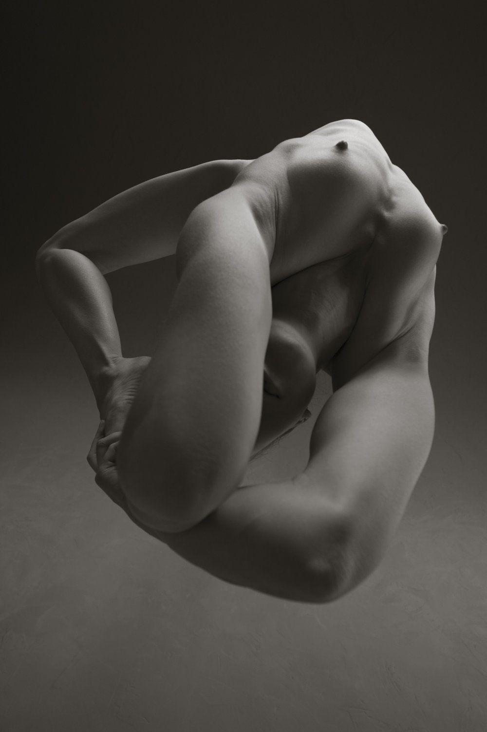 Artistic posing nude