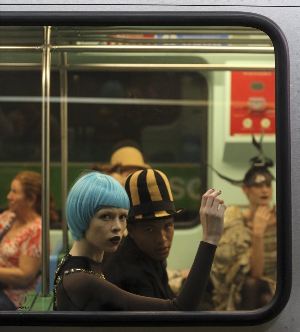 New York Metro without pants