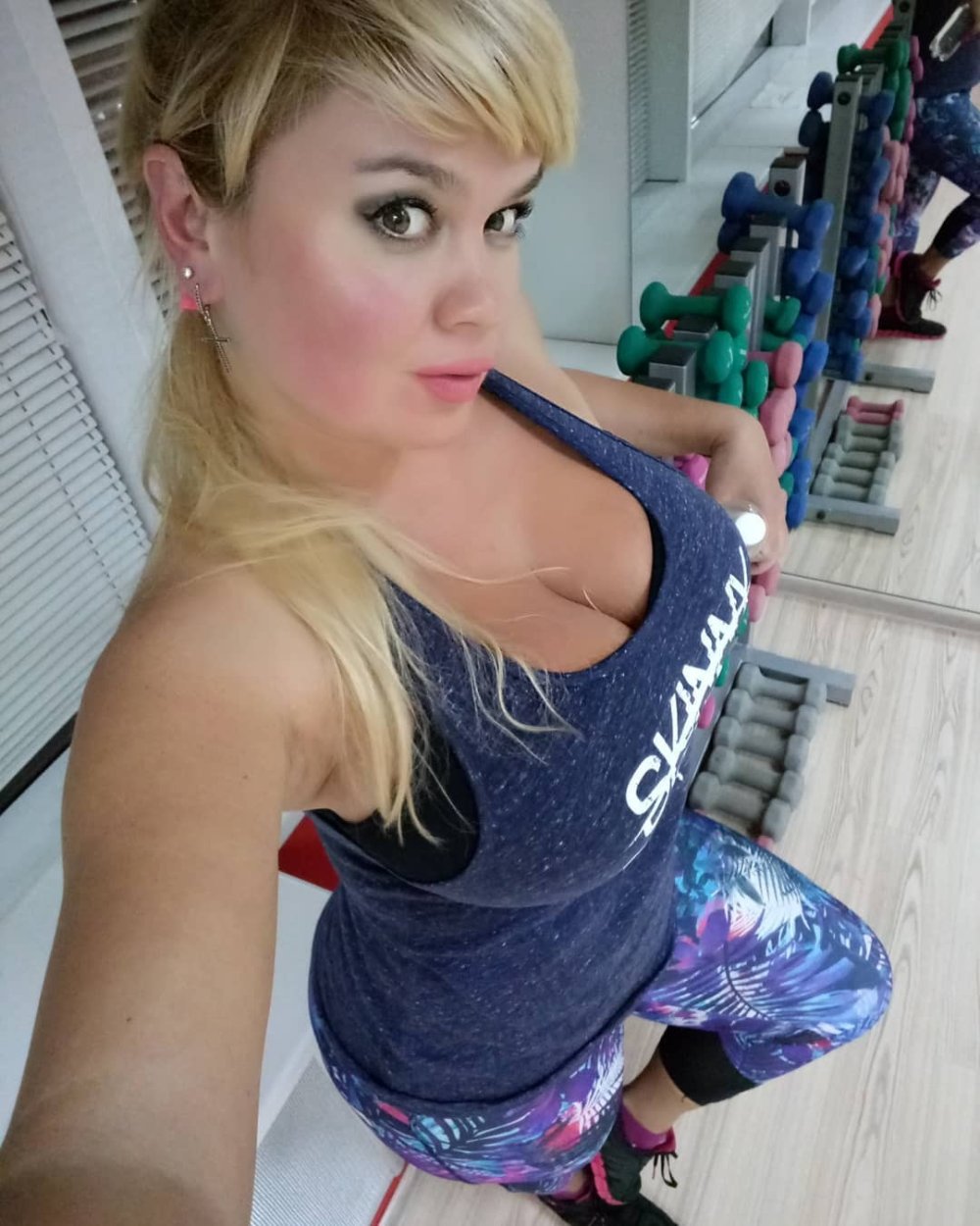 Plus saz Mila Kuznetsova