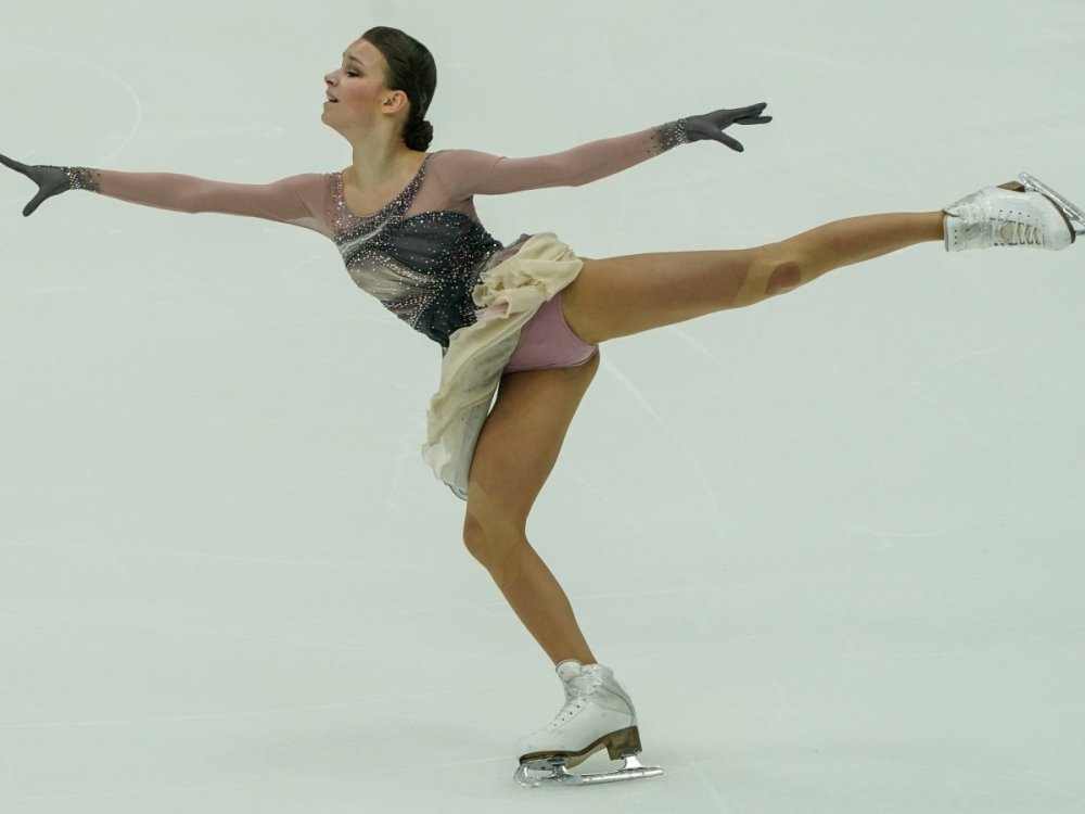 Moon Hendricks skater