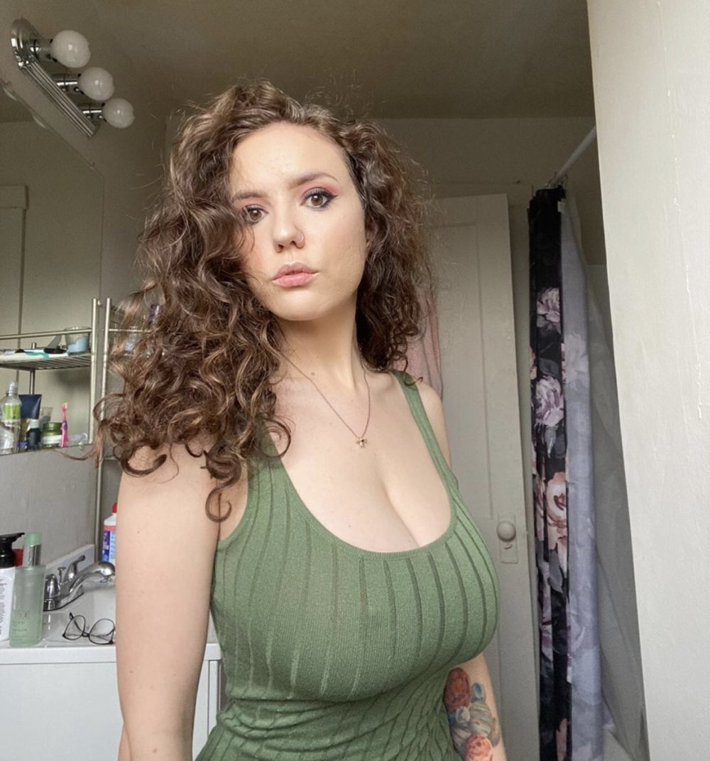 Laura Earnesty