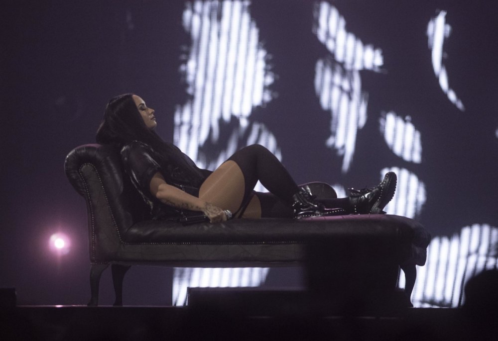 Demi is fishing without underwear