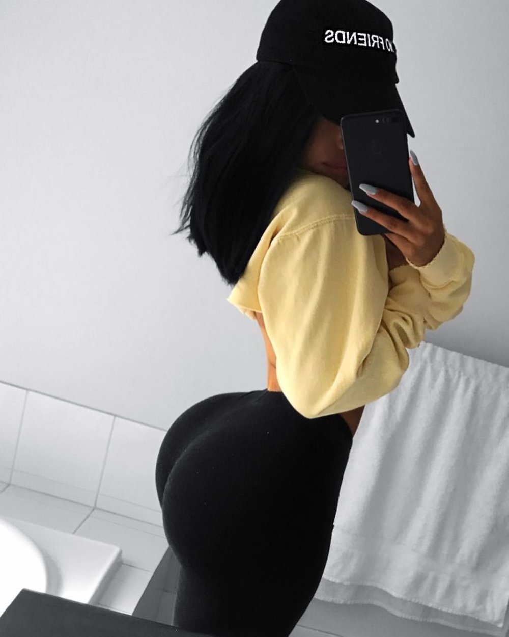 Gina Savaza Booty