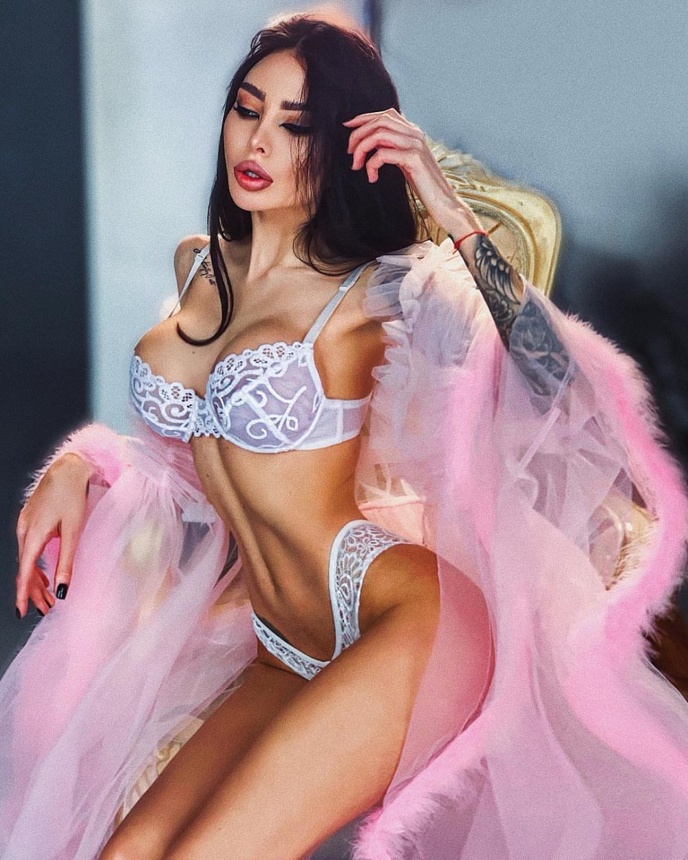 Alena Elizarova model