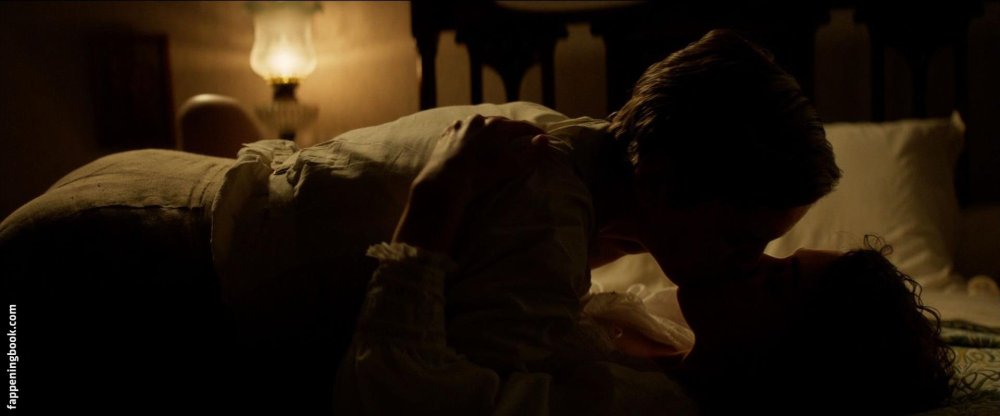 Pit Keira Knightley bed stage