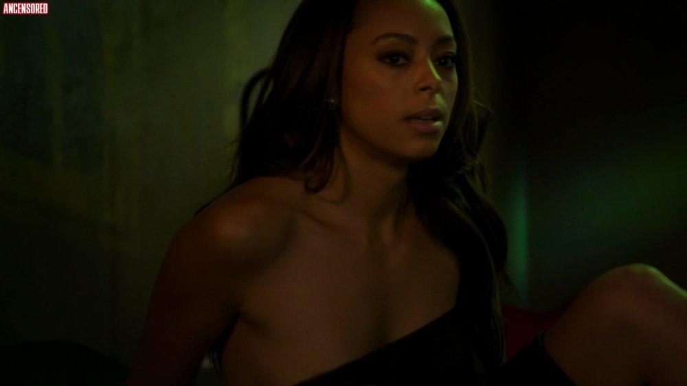 Amber Stevens-Uest photo naked