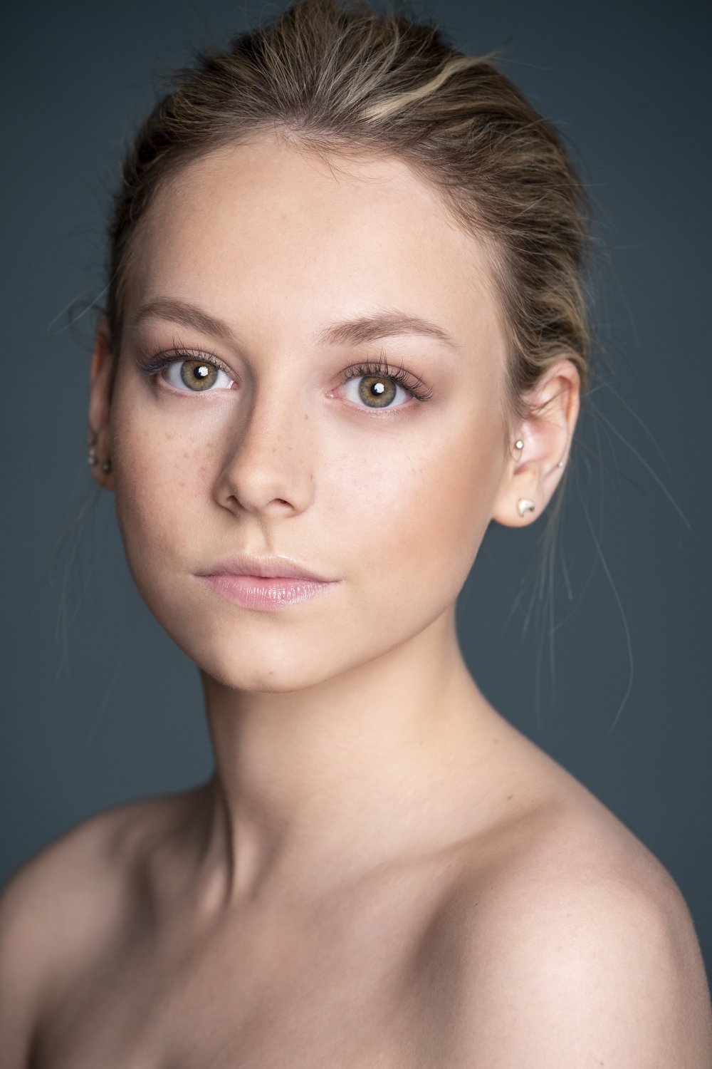 Esther Exposito