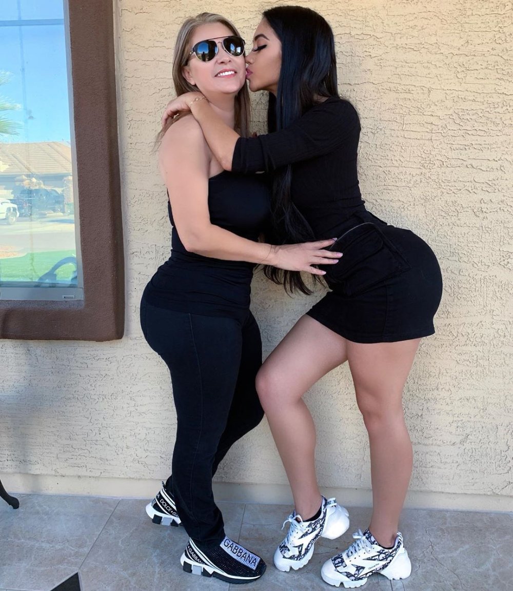 Jailyne OJeda Figure