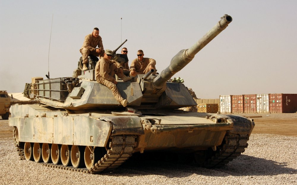 M1a2 Abrams on the side