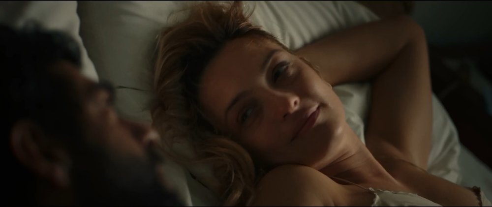 Elena is flying breasts