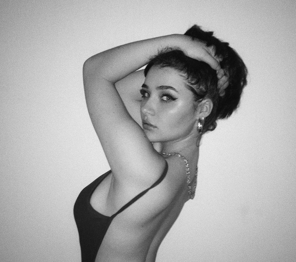 Mia Michelle Alves