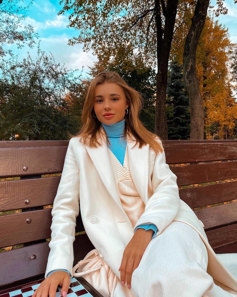 Elizabethvasilenko onley fans