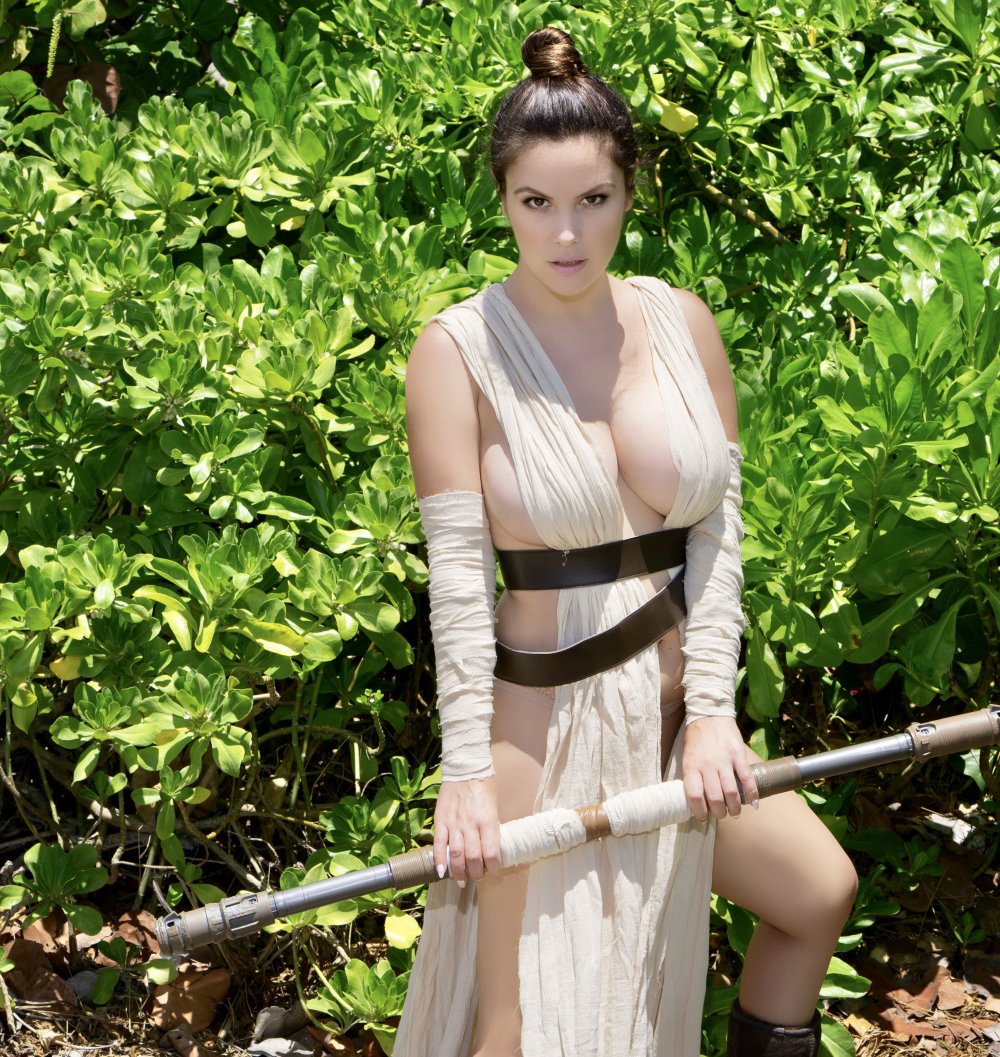 Danielle Pavluk Cosplay