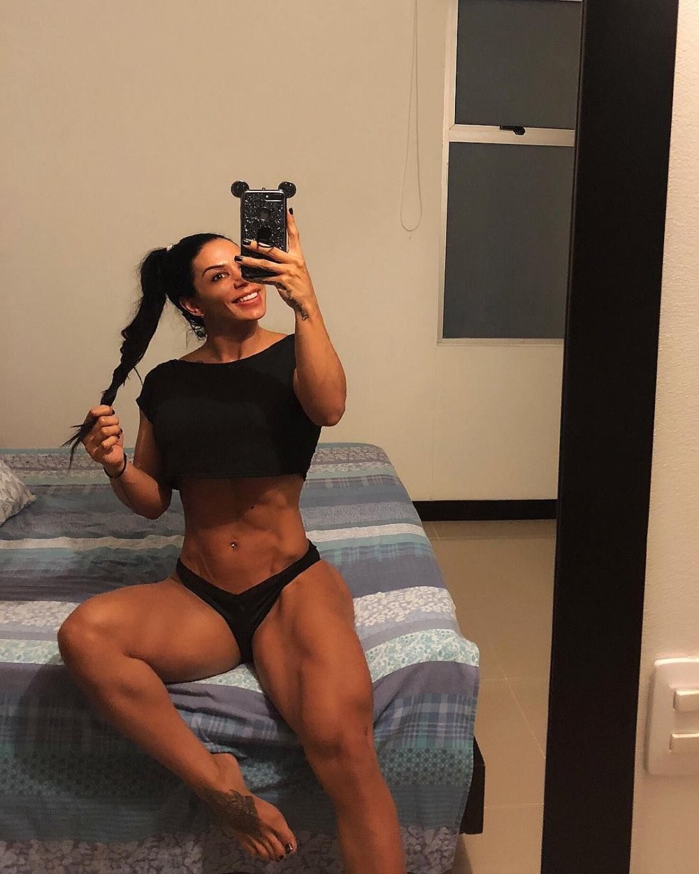 Anna Kozar Fitness Model