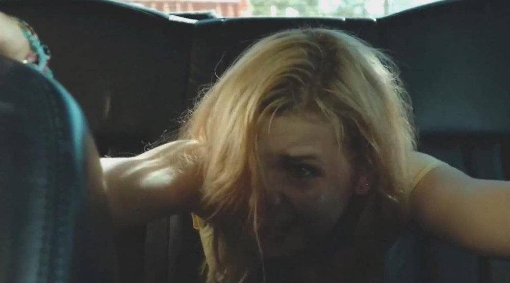 Abigail Breslin Alarm Call