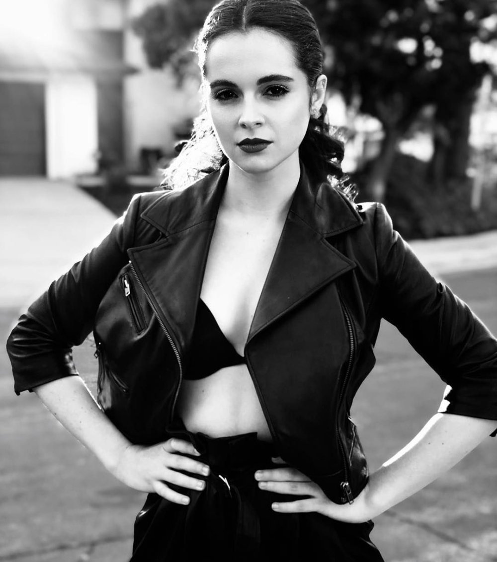 Vanessa Marano legs