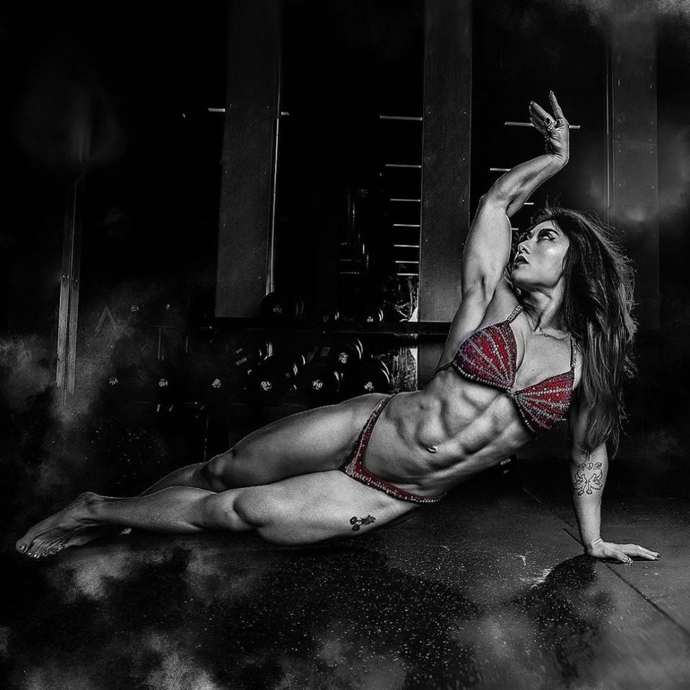 Olivia Kalpo athletes illustration