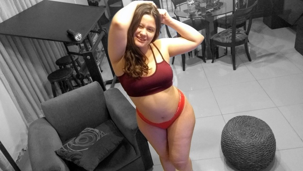Naked Fidi full -length