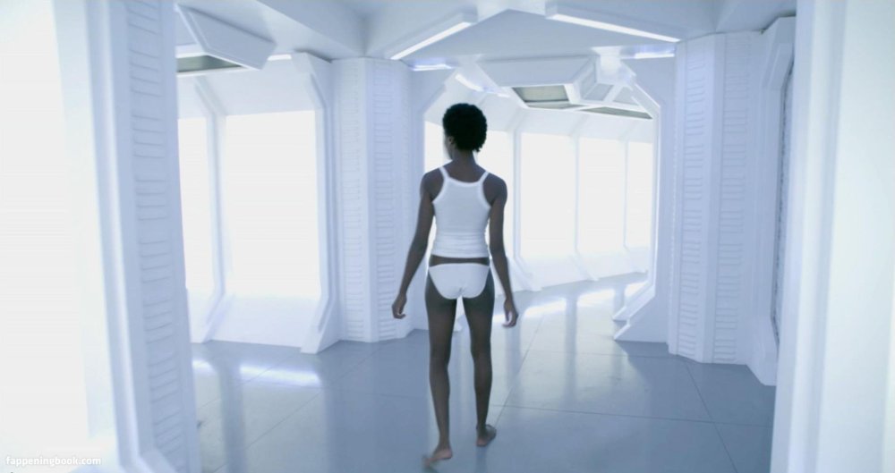 Mackenzie Davis Bikini