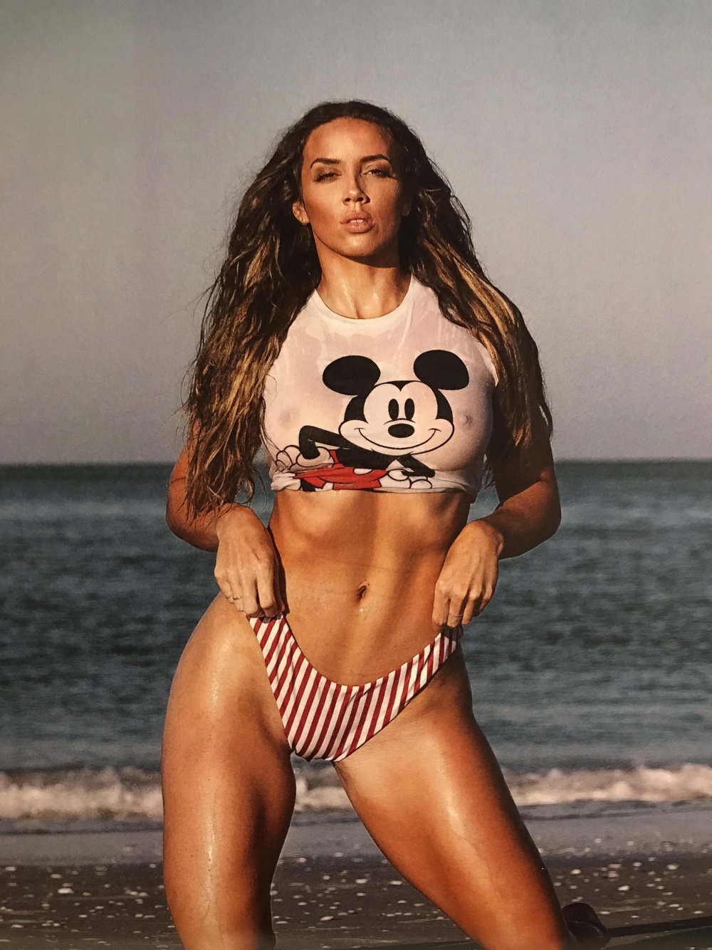 Chelsea Green Hot
