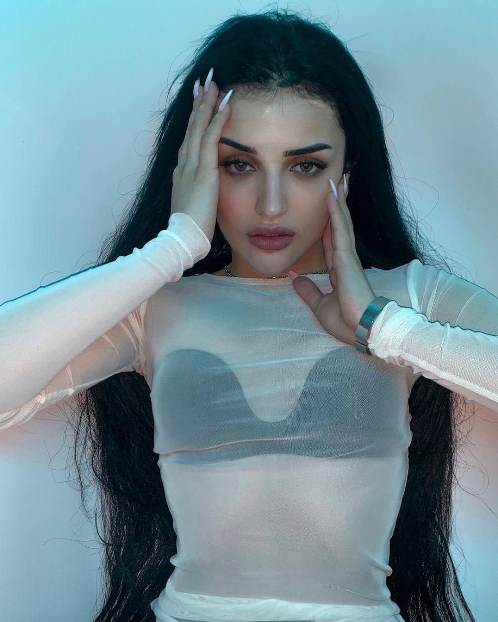 Dina Saeva Malika Saeva