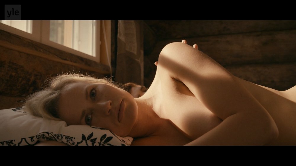 Naked women in Finland