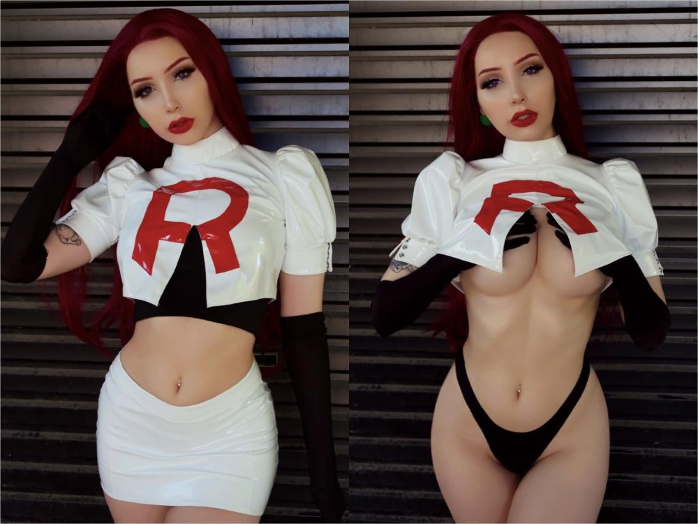 Erotic cosplay 2021