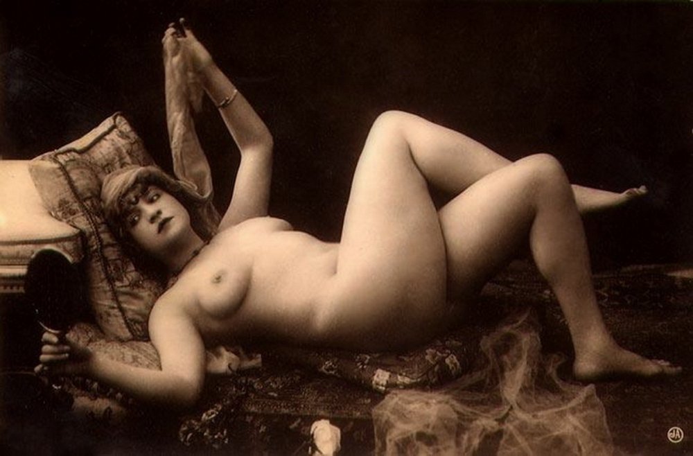 Old erotic pictures