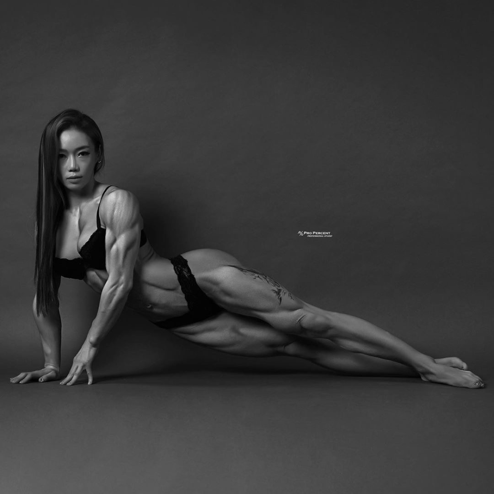 Bahar Nabiev Girlswithmuscle