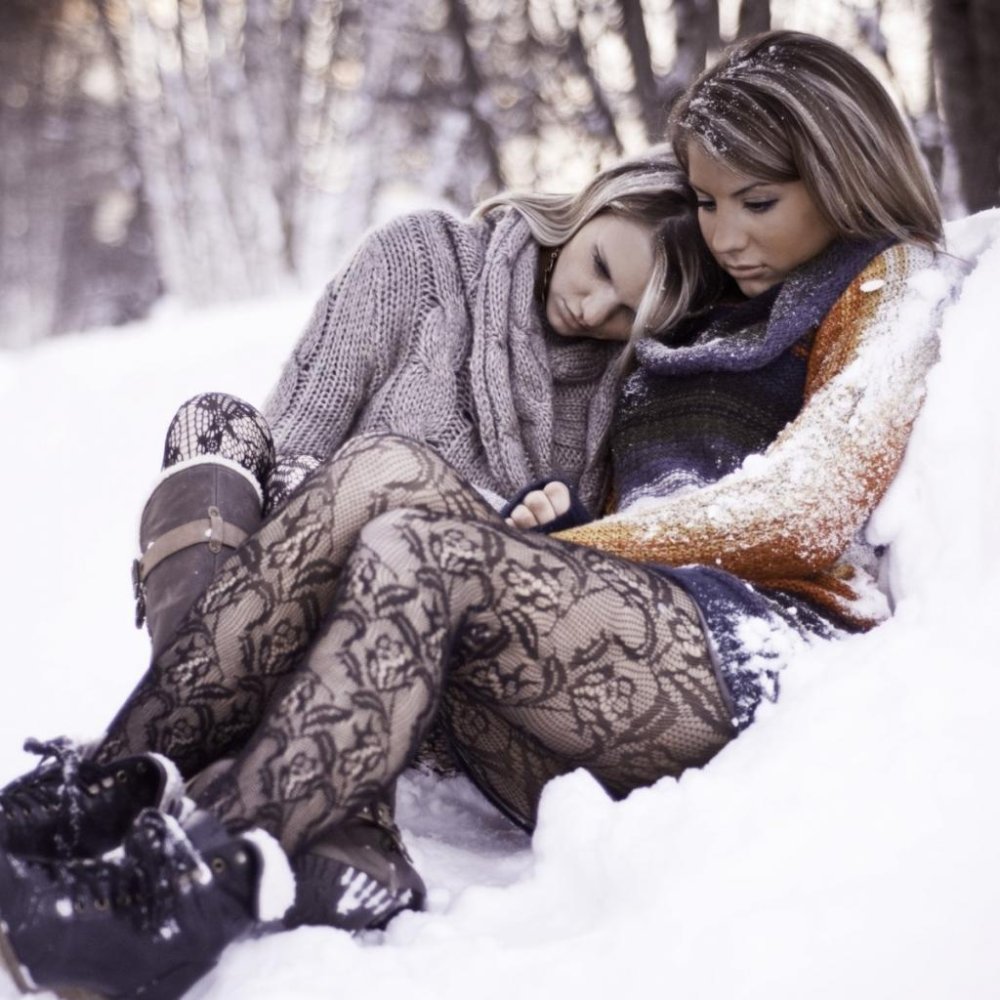Girls Snowboarders