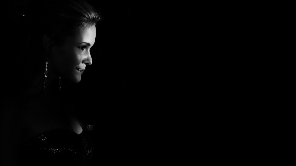 Dark wallpapers of the girl