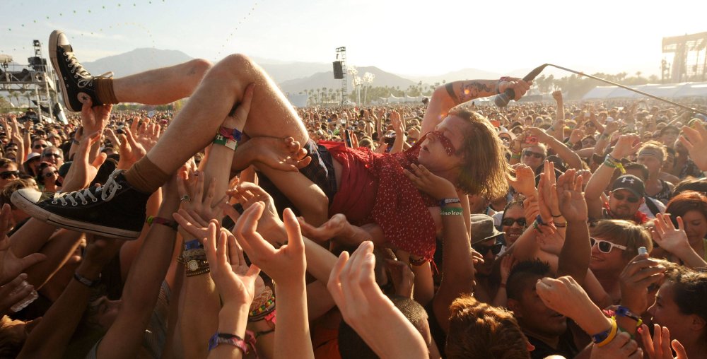 Naked boobs at rock concert