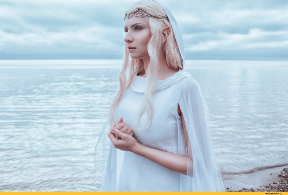 Kate Blanchett Galadriel eyes