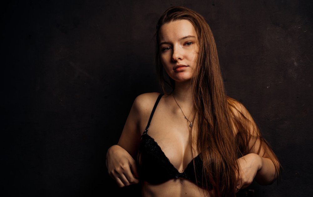 Polina Tsareva Nude