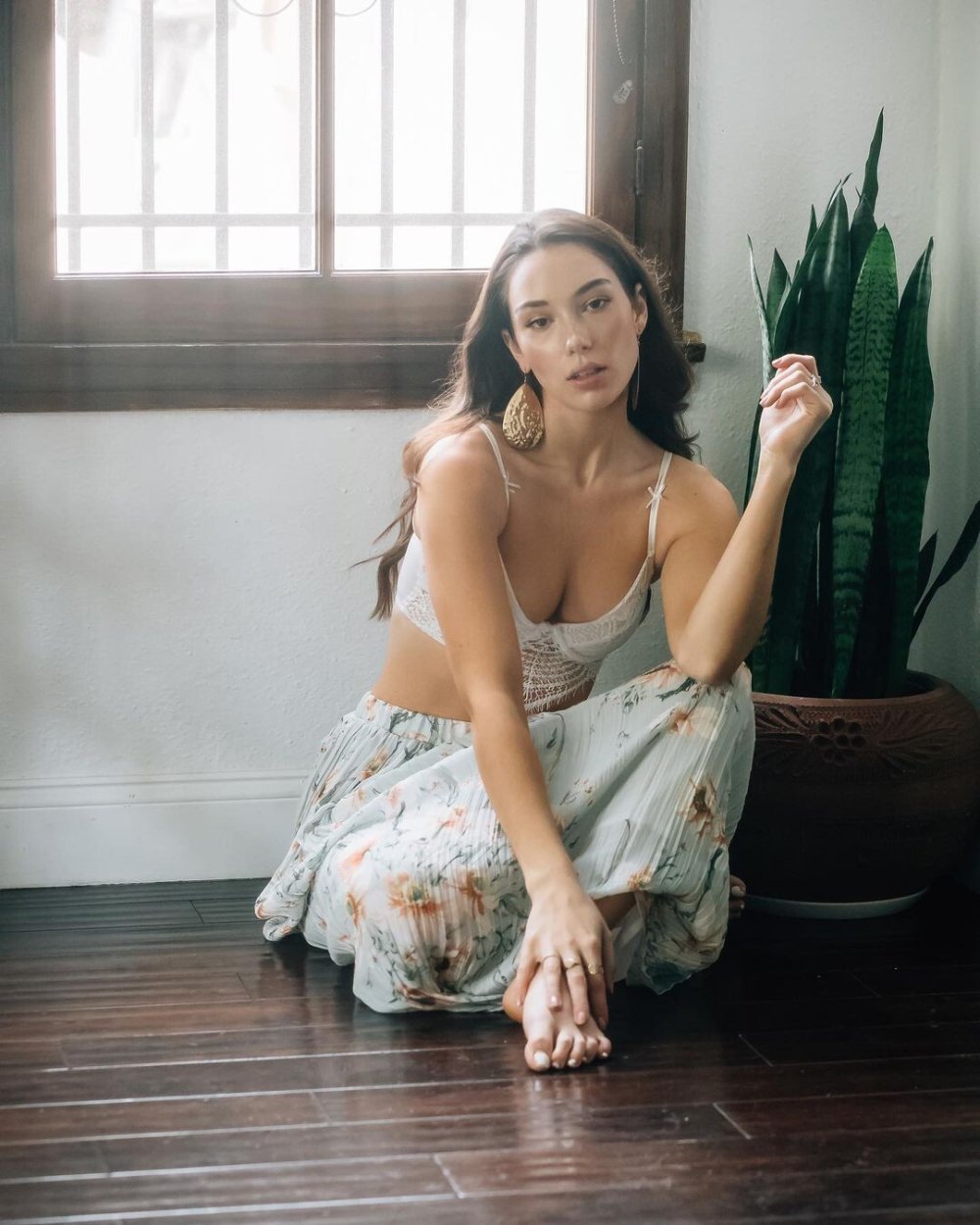 Victoria Lynn Model