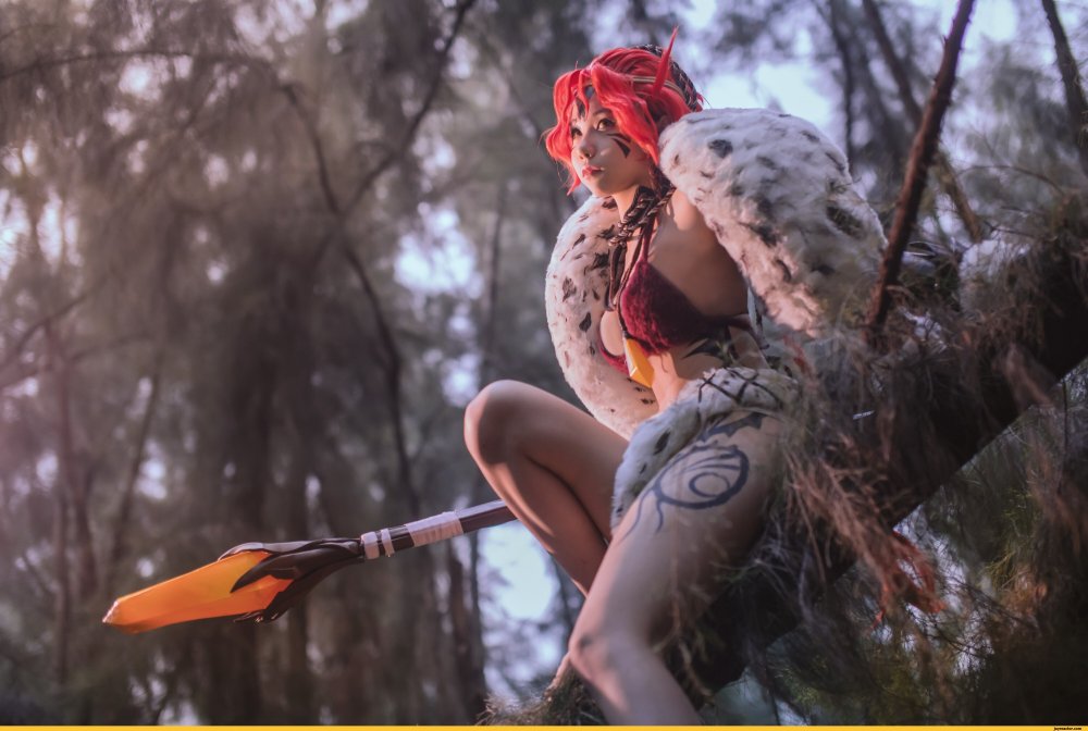 Kate Sarkissian cosplay