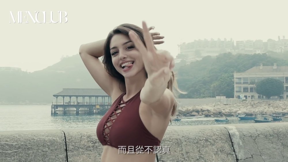 Elly Visual model photo naked
