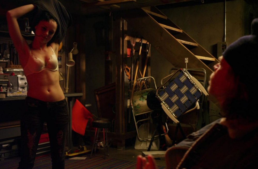 Laura Slade Wiggins shameless naked