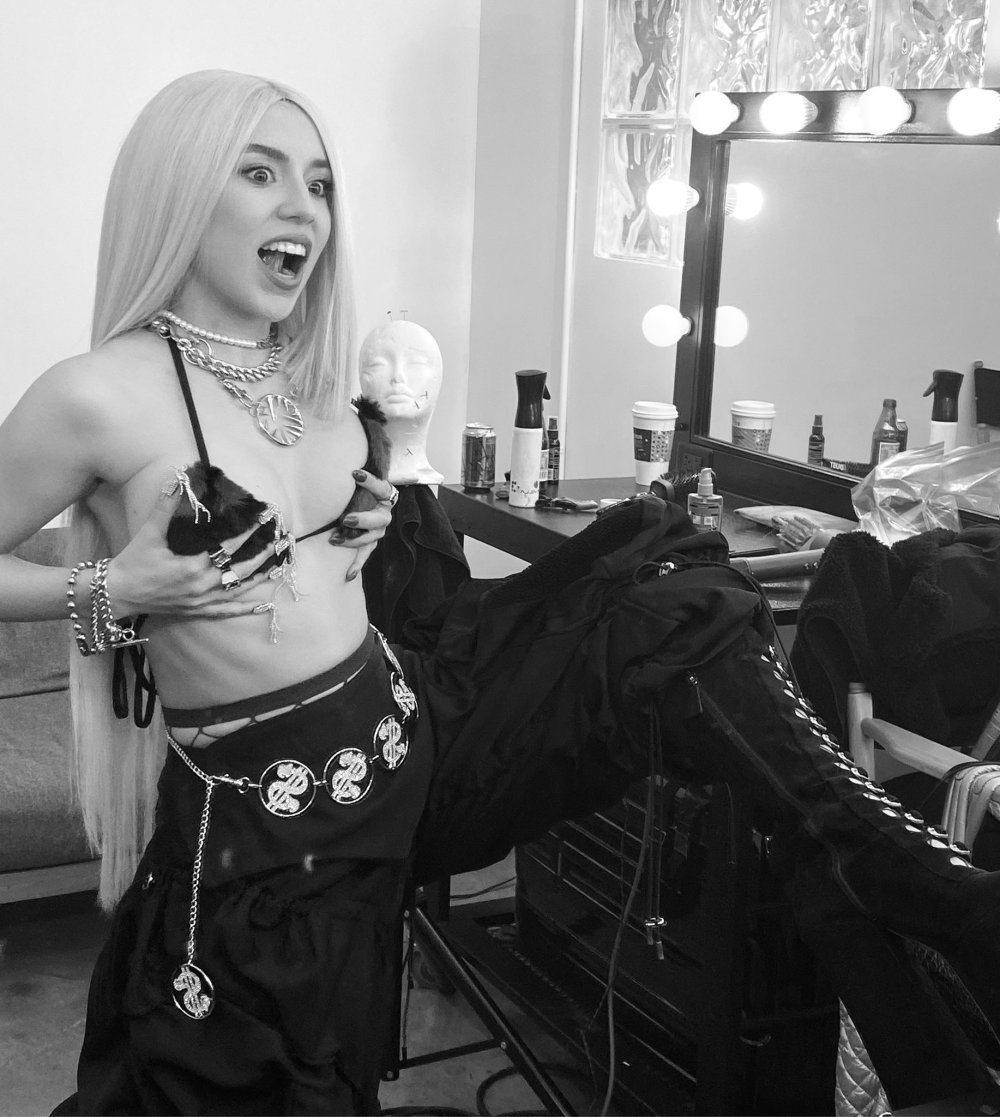 Ava Max Height