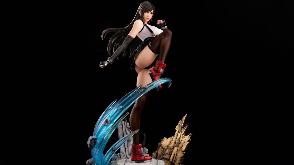 Tifa figure from Final Fantasy VII
