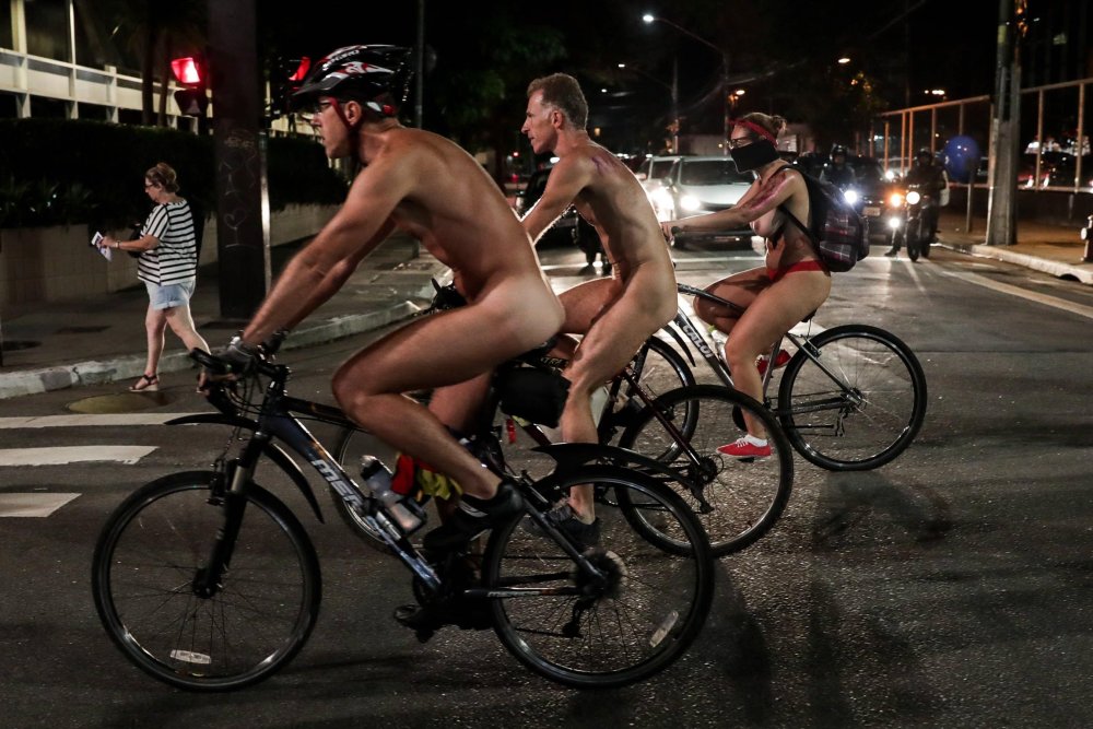 Bbw on a bare bike racket
