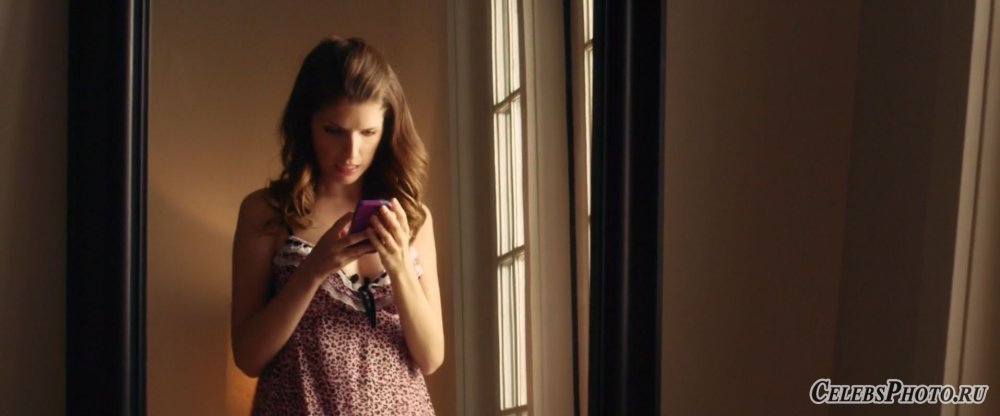 Anna Kendrick bed scenes