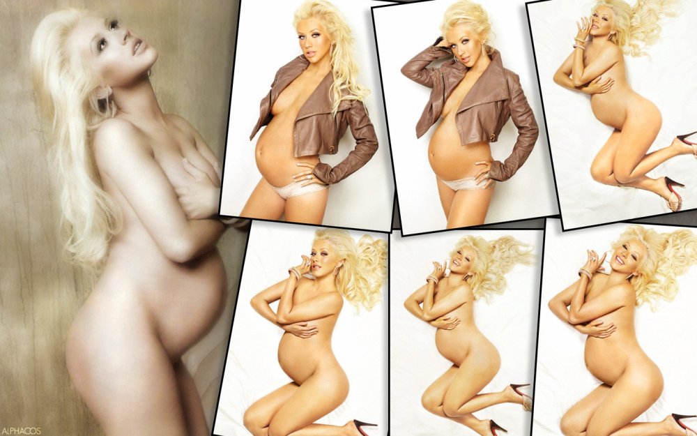 Christina Aguilera exposed