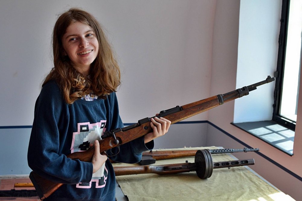 Mauser 98k shooting