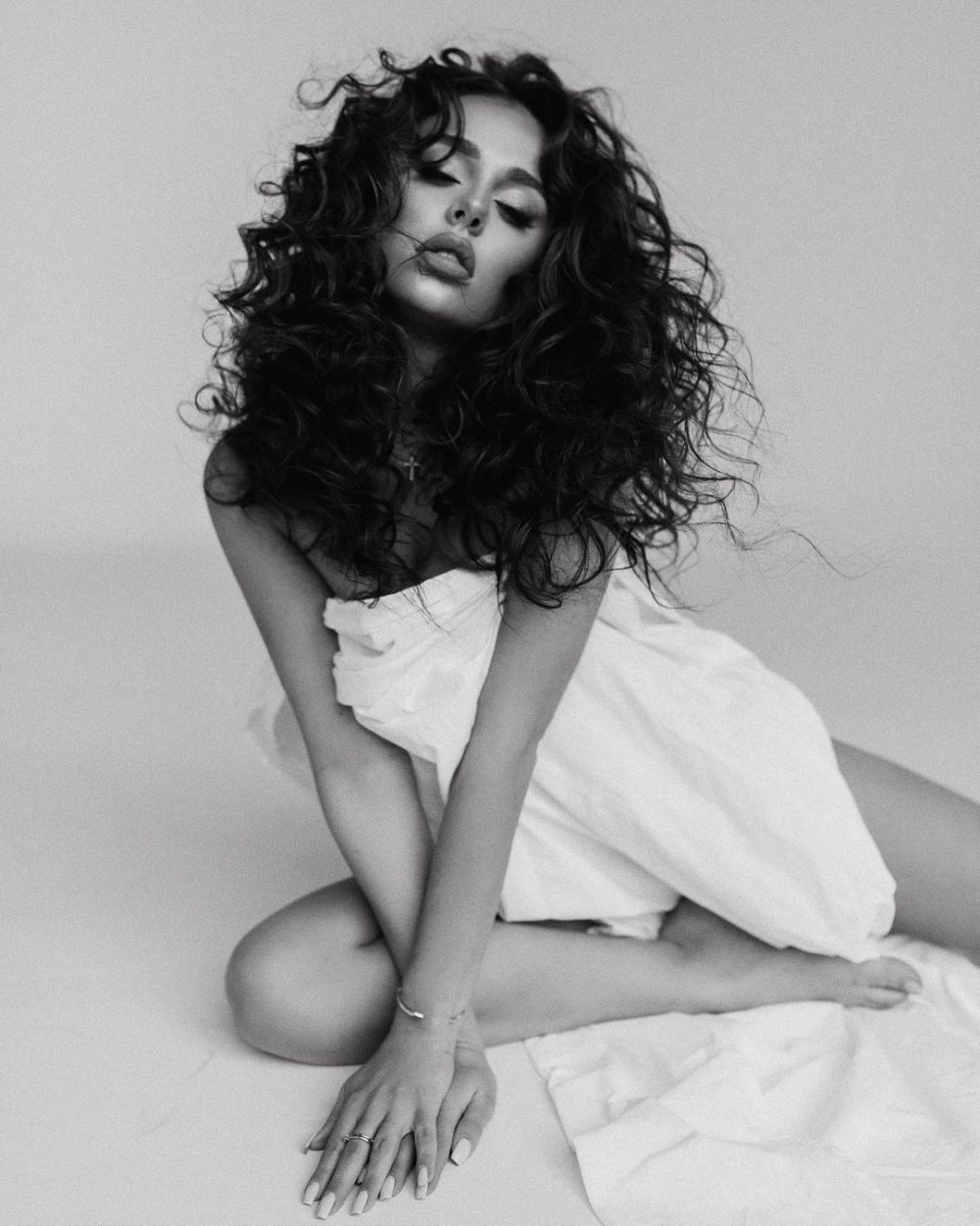 Nastya Leonova model