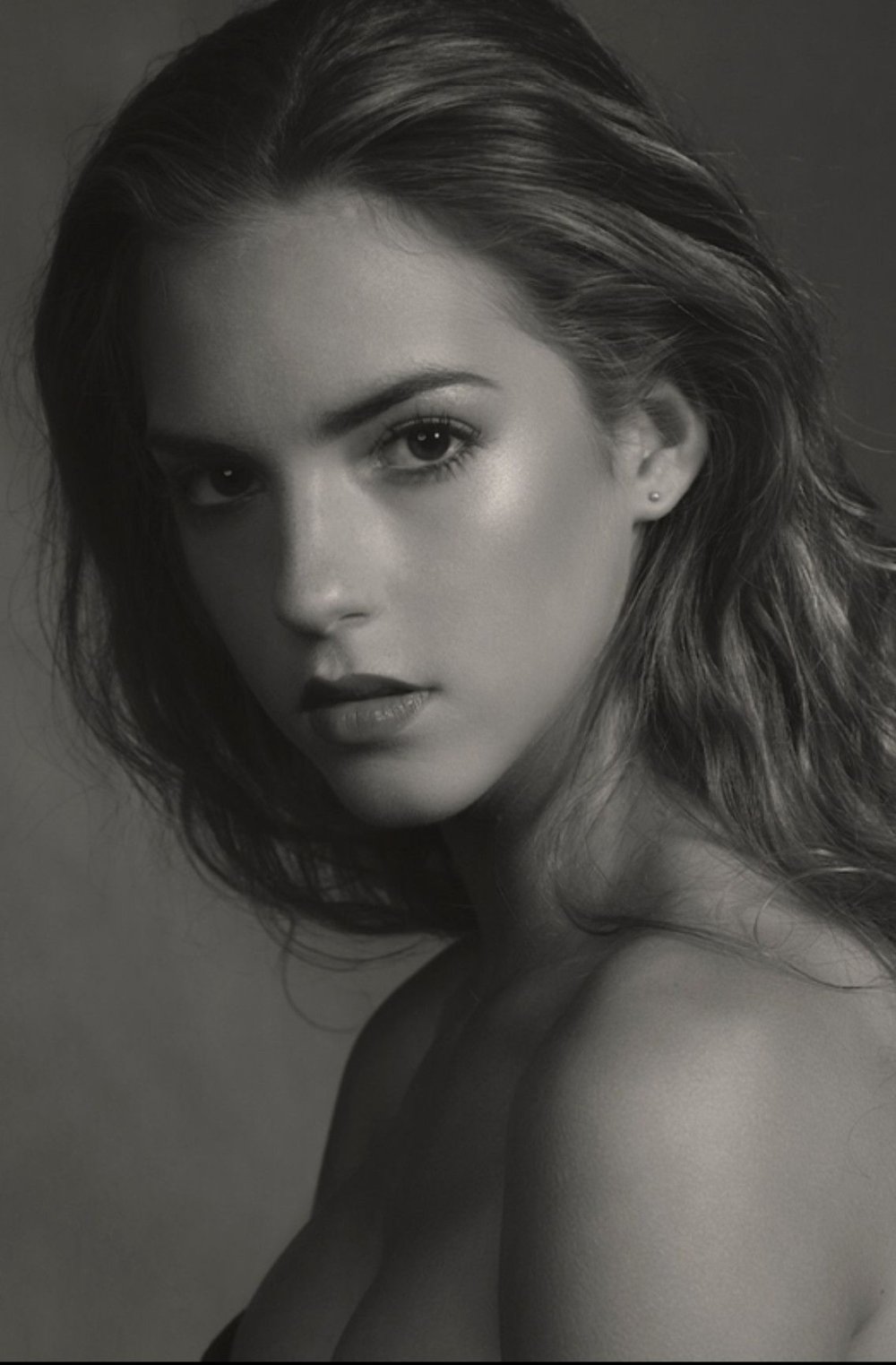 Emily Feld Toples