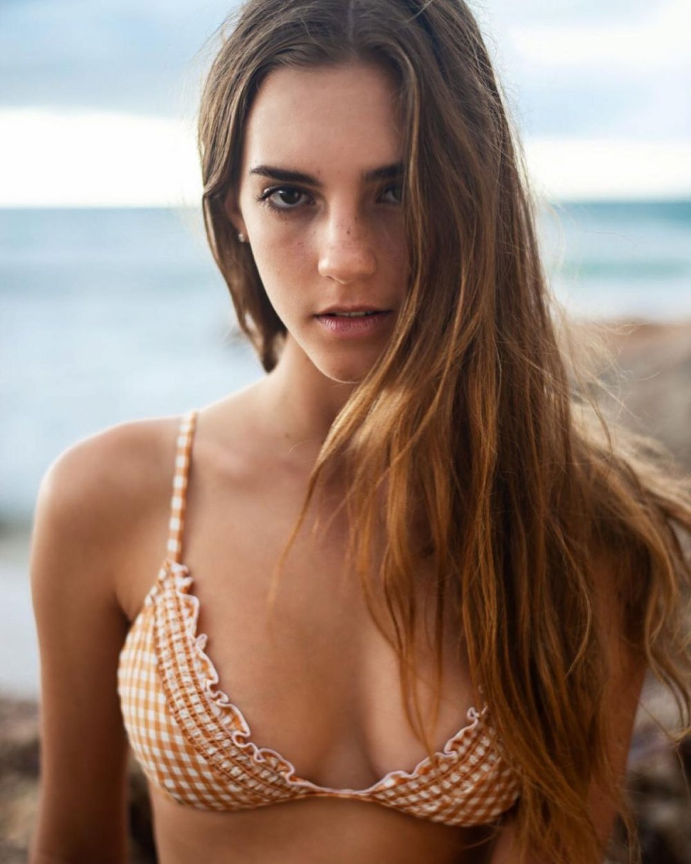 Emily Feld Celebmafia