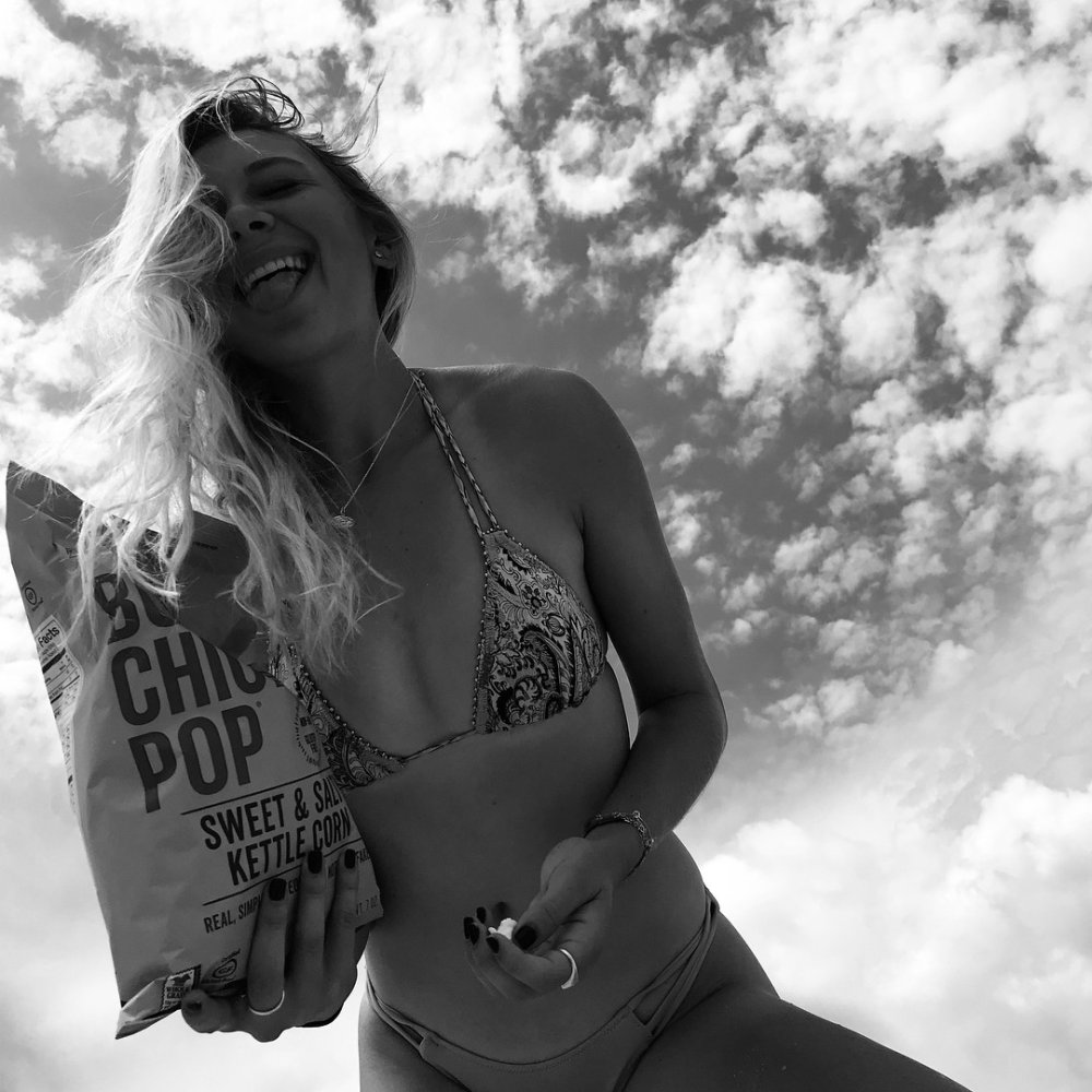 Amanda Anisimova Bikini